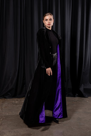 Velvet Contrast